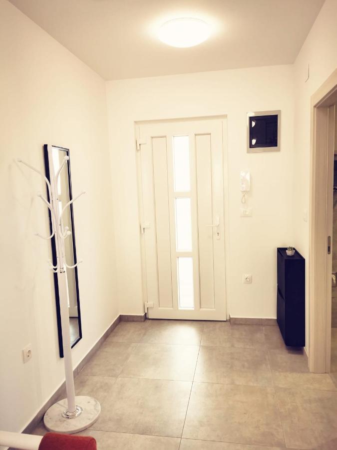 Apartmani Marco,Lukas,Patrick,David,Blizu Centra I Mora Sa Free Privatnim Parkingom PUY 외부 사진