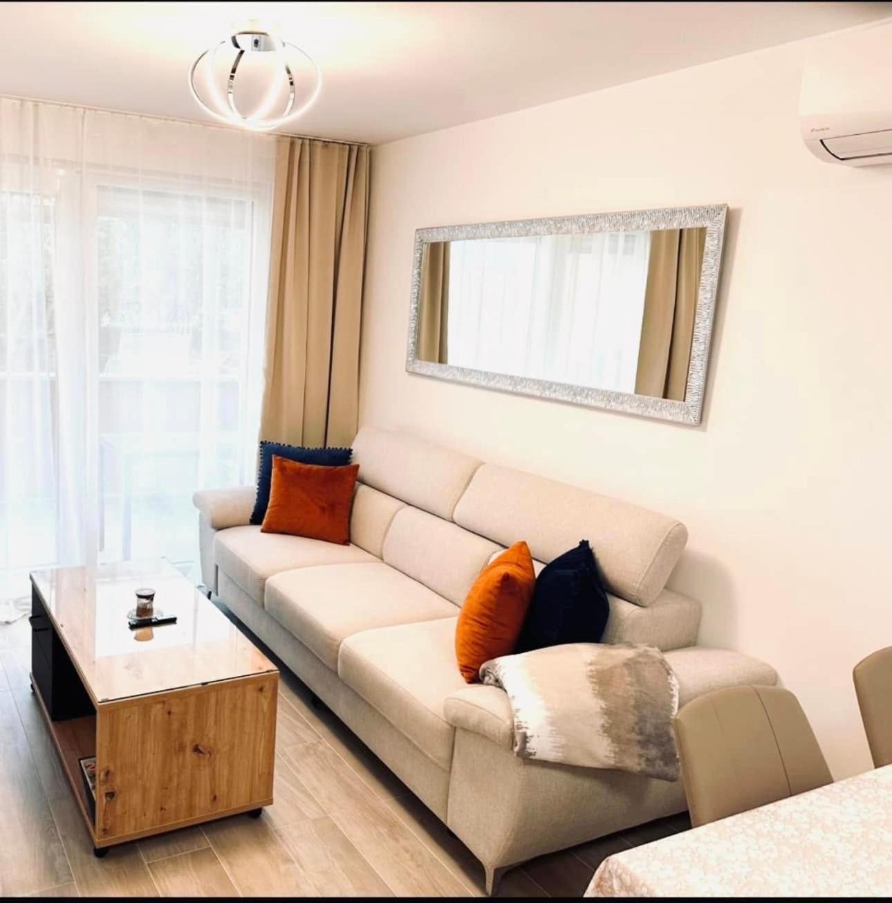 Apartmani Marco,Lukas,Patrick,David,Blizu Centra I Mora Sa Free Privatnim Parkingom PUY 외부 사진
